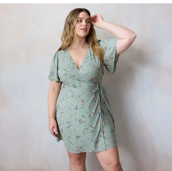 Lauren Conrad Green Fleurs Astrid Faux Wrap Around Flirty Plus Size 1X Dress NWT - Picture 1 of 16